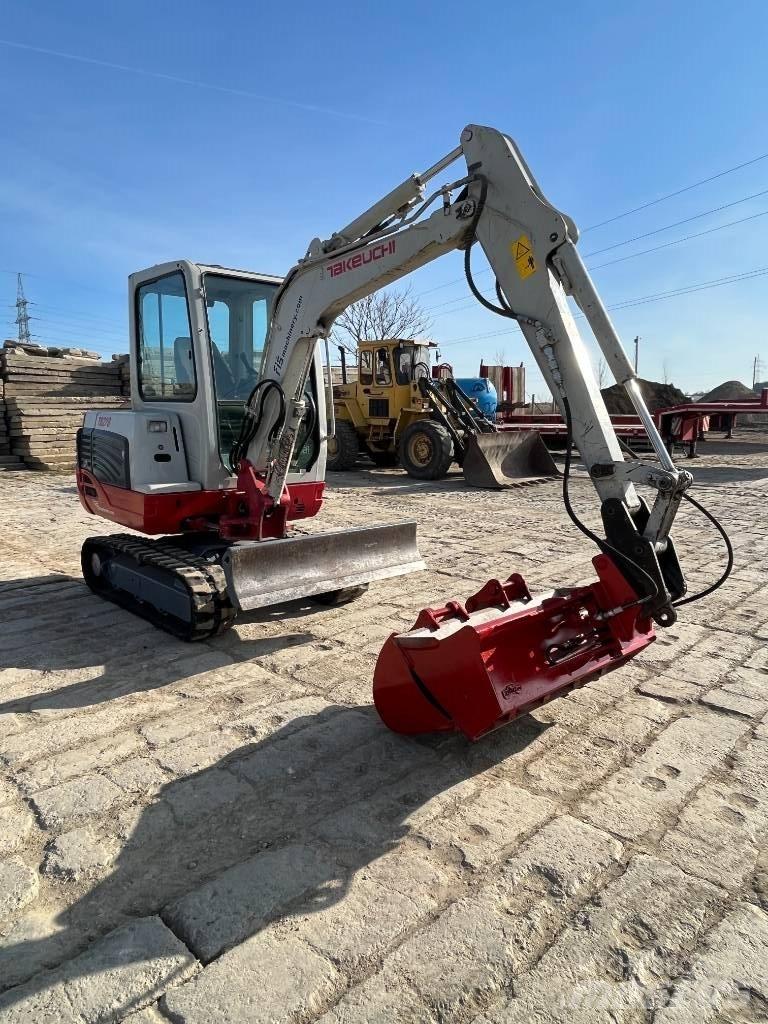 Takeuchi TB228 Mini rýpadlá < 7t