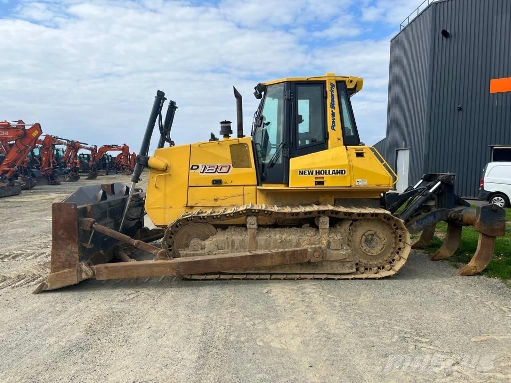 New Holland D180 Pásové dozéry