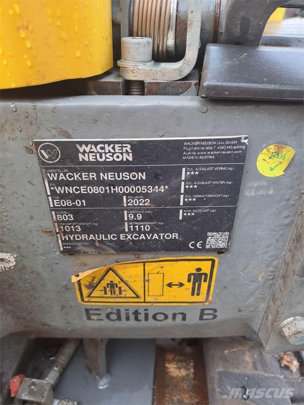 Wacker Neuson 803 Pásové rýpadlá