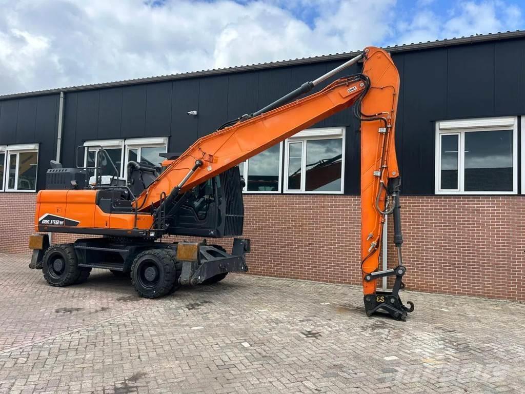 Doosan DX170W-5 Stroje pre manipuláciu s odpadom
