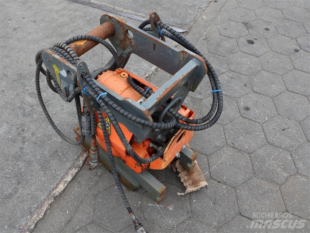  TILT ROTATOR TR07 Rýchlospojky