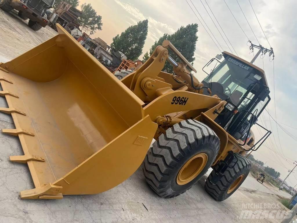 CAT 966 H Kolesové nakladače