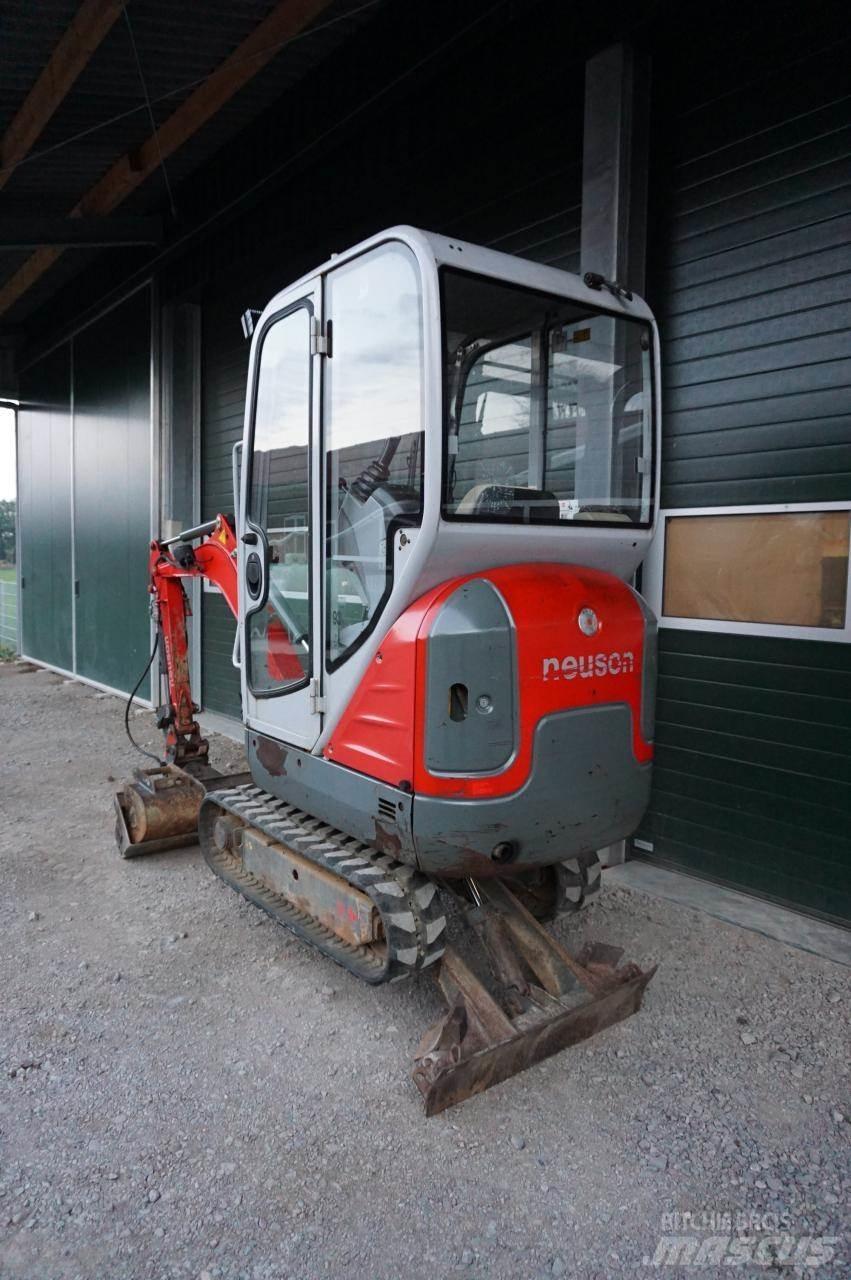 Neuson 1404 Kolesové rýpadlá