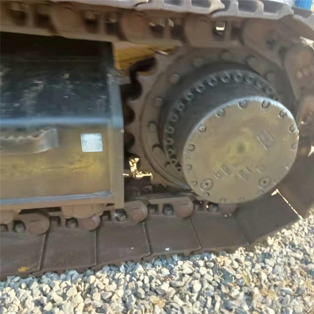 CAT 336D Pásové rýpadlá