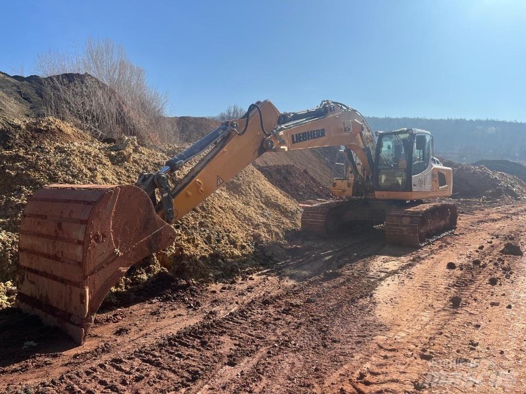 Liebherr R 926 LC Pásové rýpadlá