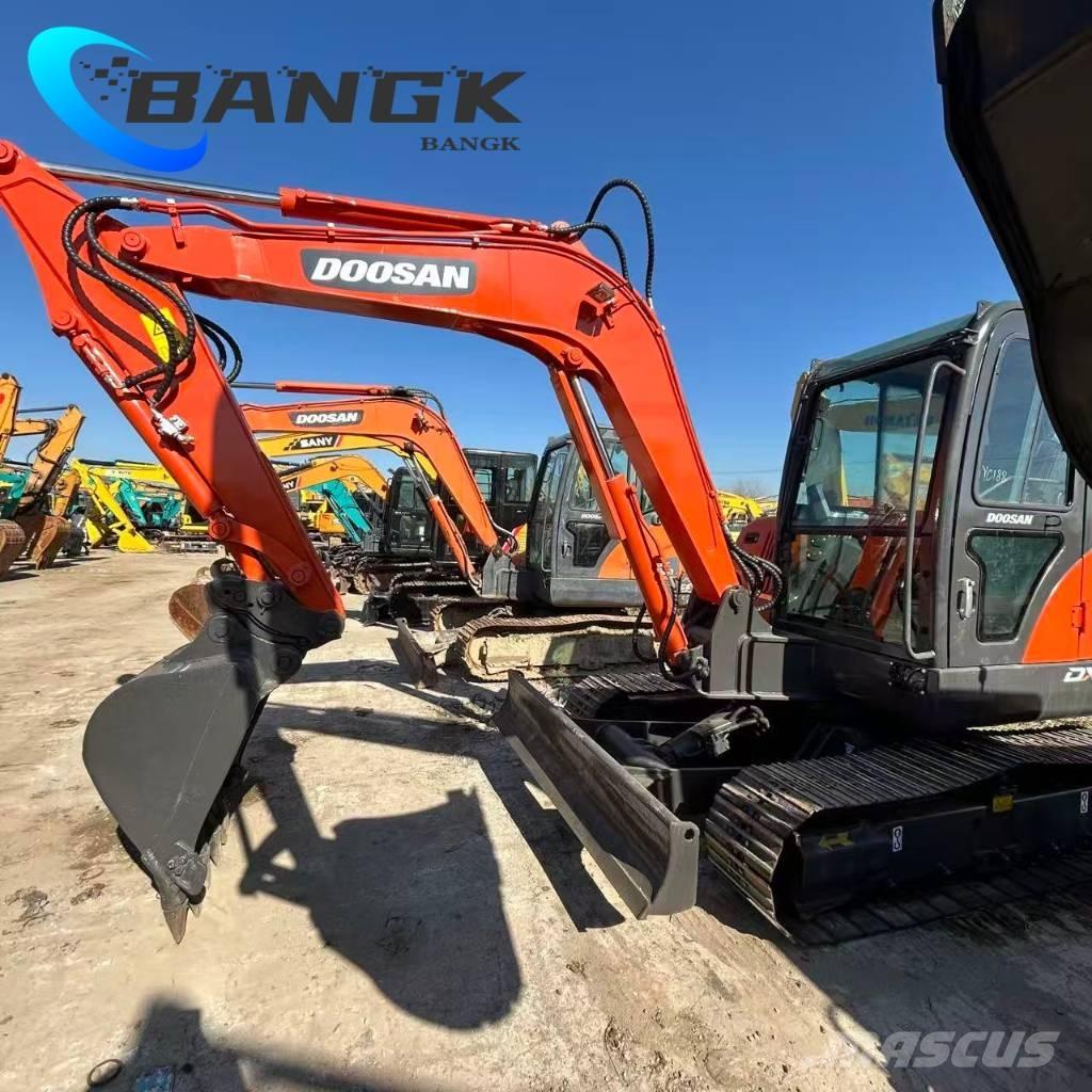 Doosan DX 60-9 C Pásové rýpadlá