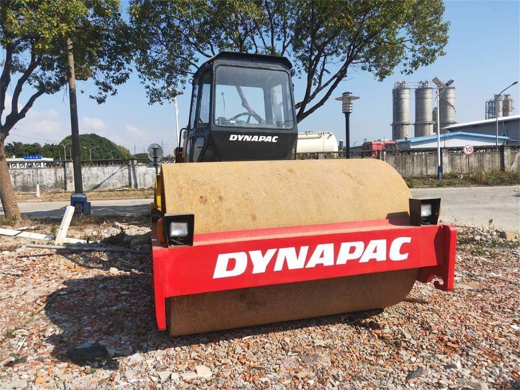 Dynapack DA301D Ťahačové valce