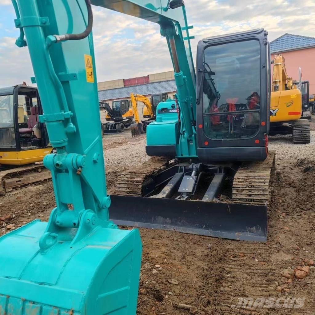 Kobelco SK 75 Pásové rýpadlá