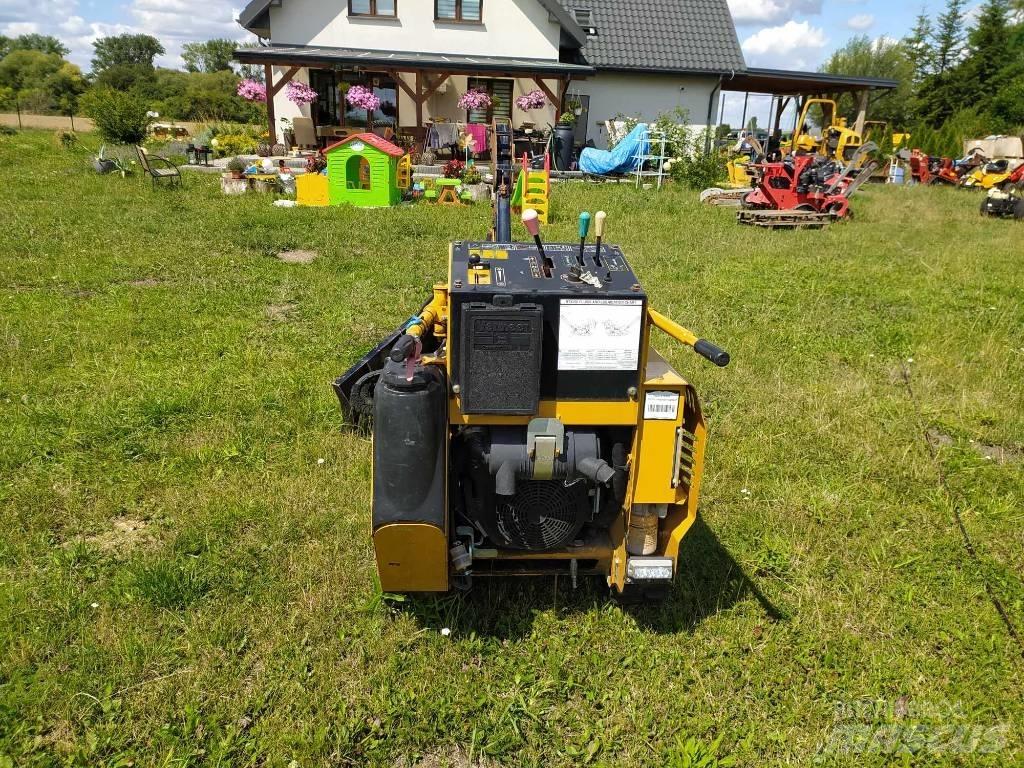 Vermeer RTX250 Rýhovače