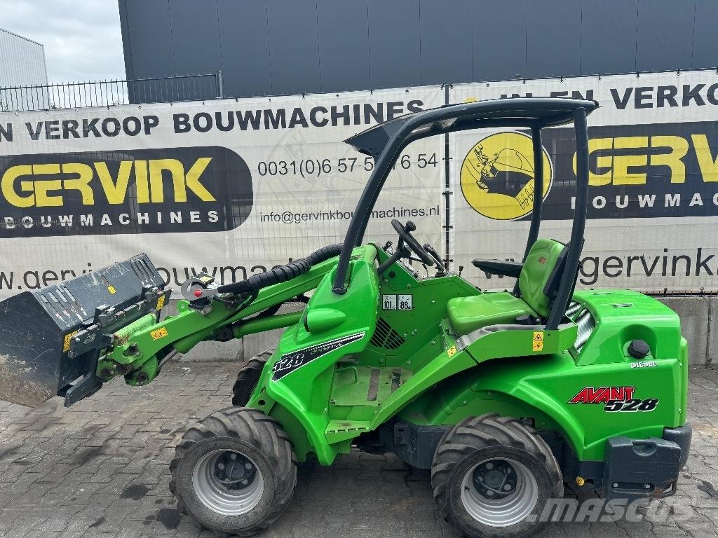 Avant 528 Mininakladače