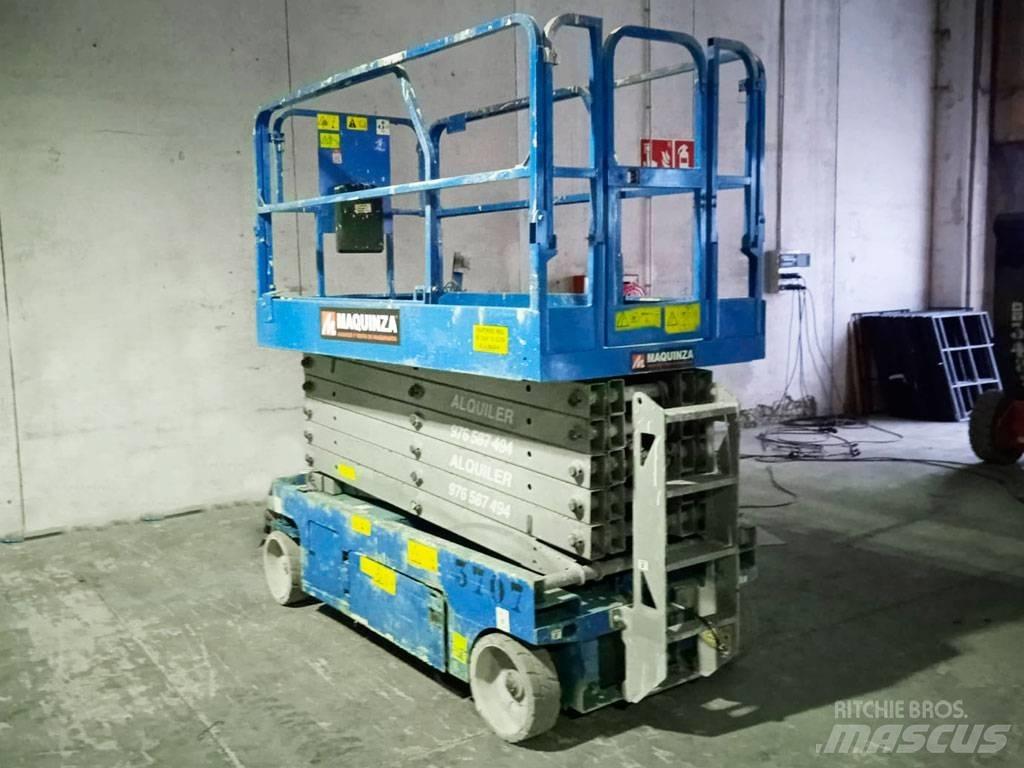 Genie GS4047 Nožnicové zdvíhacie plošiny