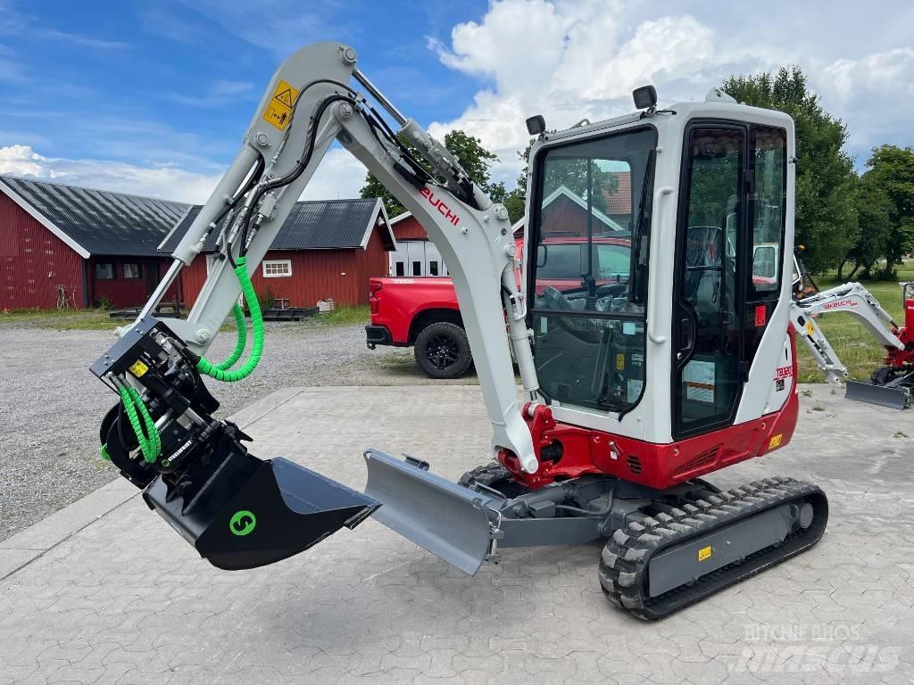 Takeuchi TB320 Mini rýpadlá < 7t