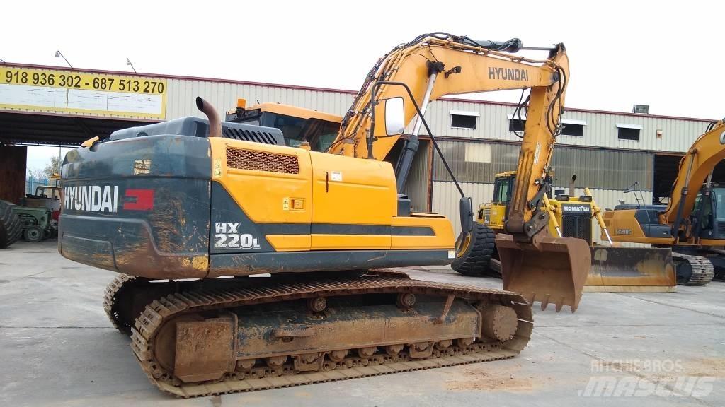 Hyundai HX 220 L Pásové rýpadlá