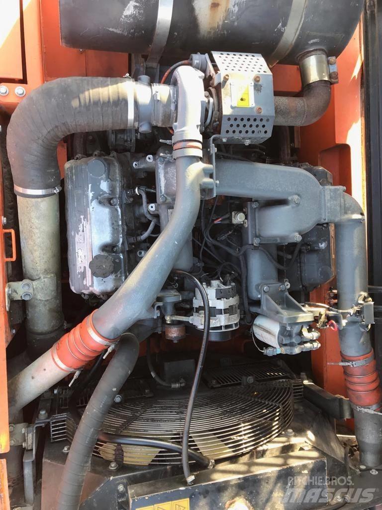 Doosan DX480LC Pásové rýpadlá
