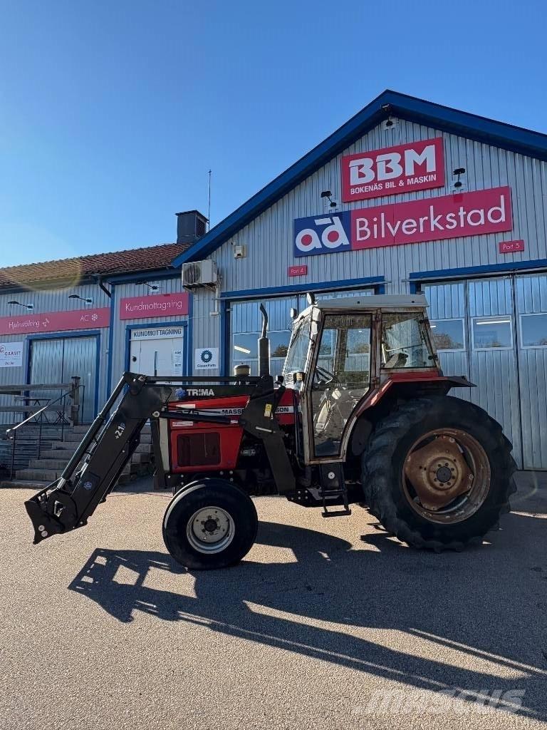 Massey Ferguson 375 Traktory
