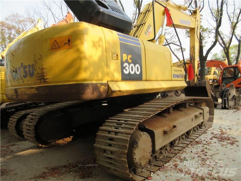 Komatsu PC 300-7 Pásové rýpadlá
