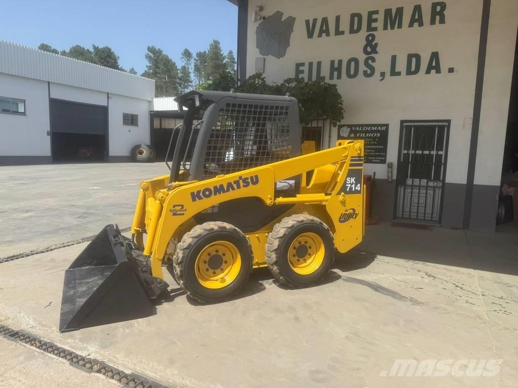 Komatsu SK 714 Šmykom riadené nakladače