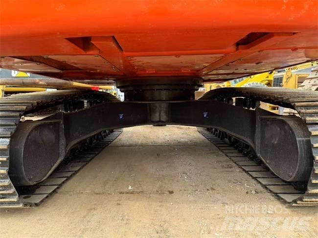 Doosan DX 225 LC Pásové rýpadlá