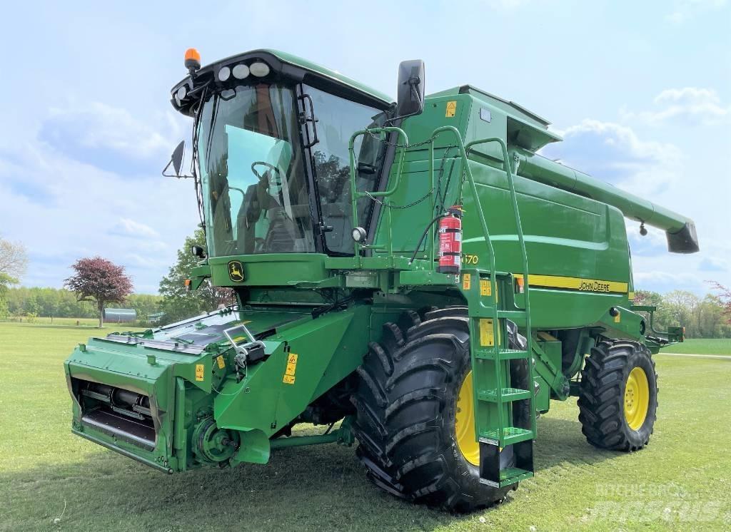 John Deere T670 Kombinované zberacie stroje