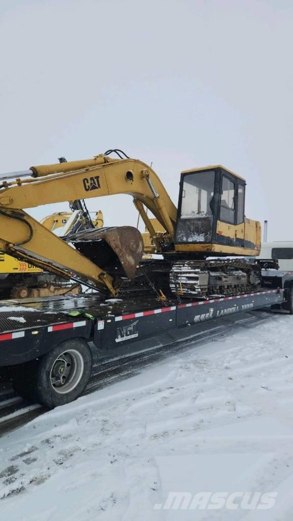 CAT E 120 B Pásové rýpadlá