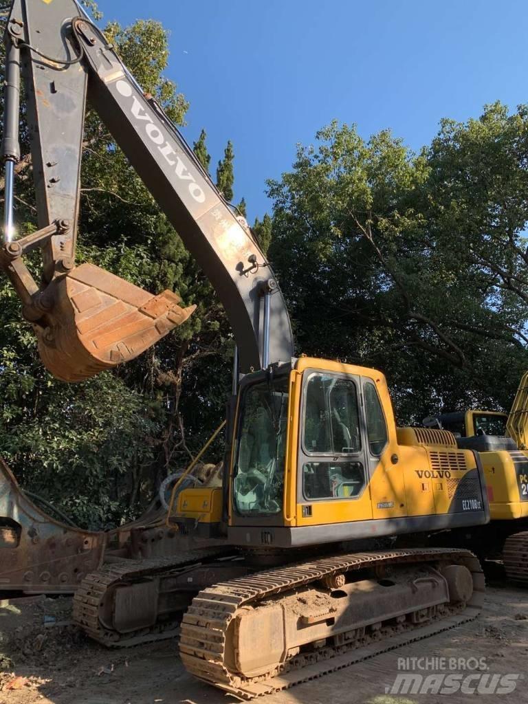 Volvo EC 210 B LC Pásové rýpadlá