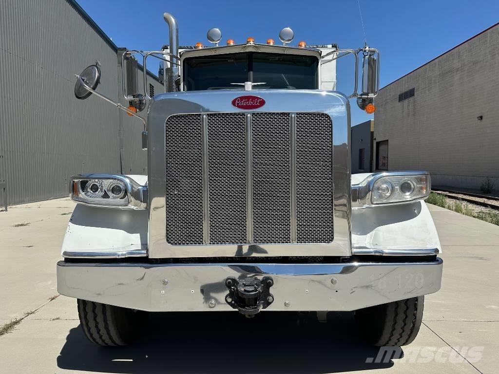 Peterbilt 367 Sklápače