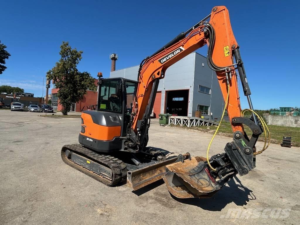 Develon DX 55 R-7 Mini rýpadlá < 7t