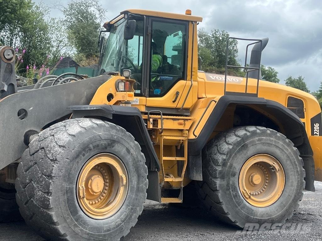 Volvo L 220 G Kolesové nakladače