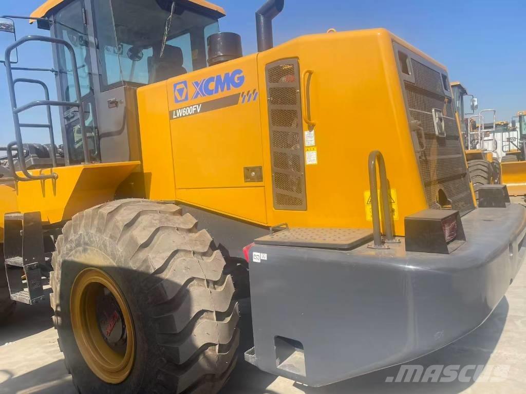 XCMG LW 600 FV Kolesové nakladače