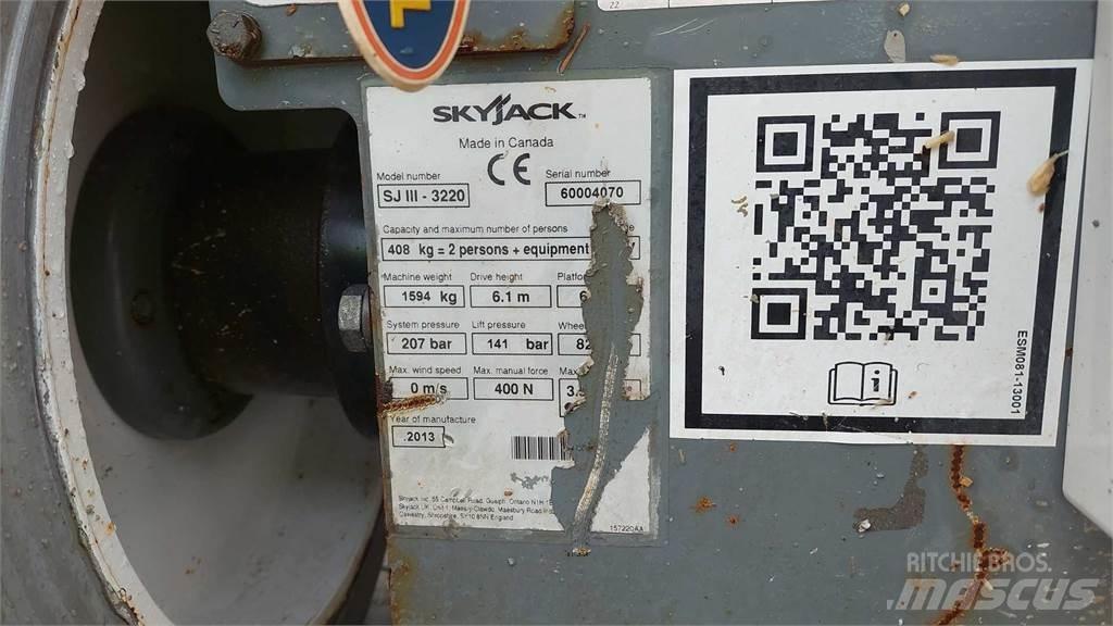 SkyJack SJIII3220 Nožnicové zdvíhacie plošiny