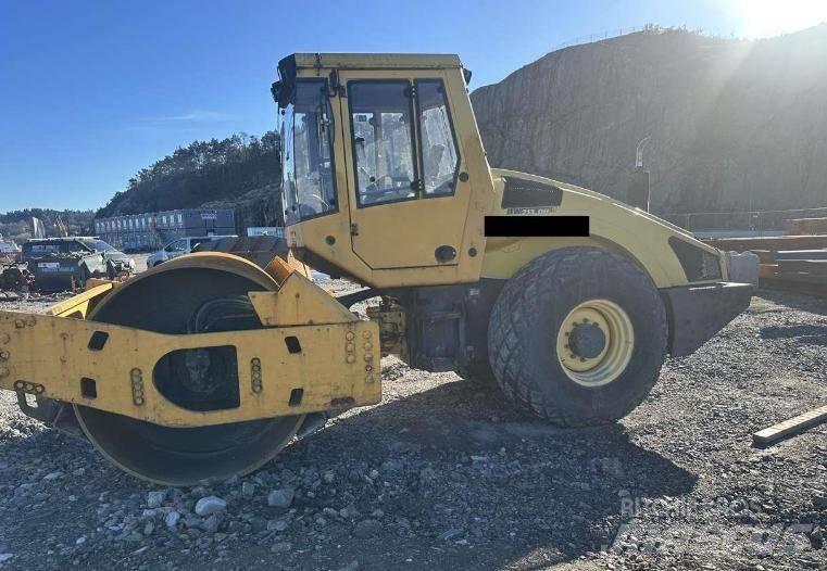 Bomag BW 213 D H-4 Ťahačové valce