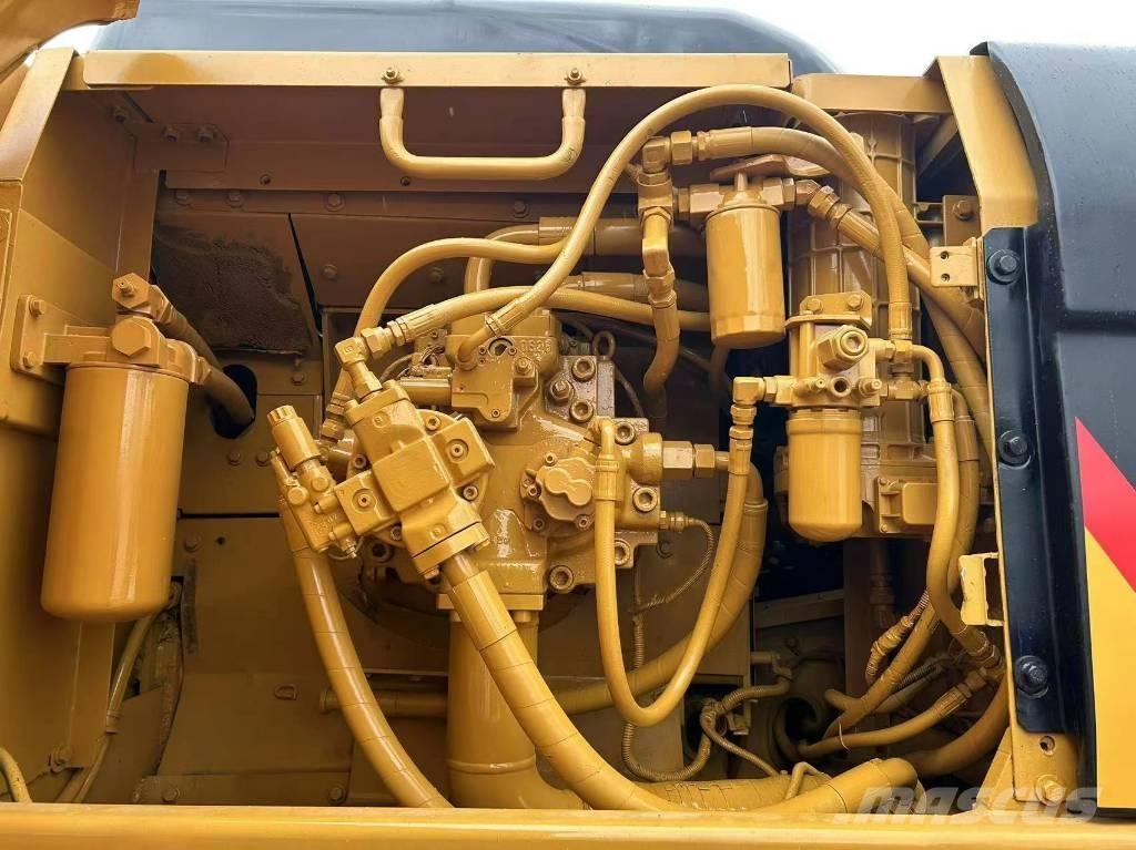 CAT 336 Pásové rýpadlá