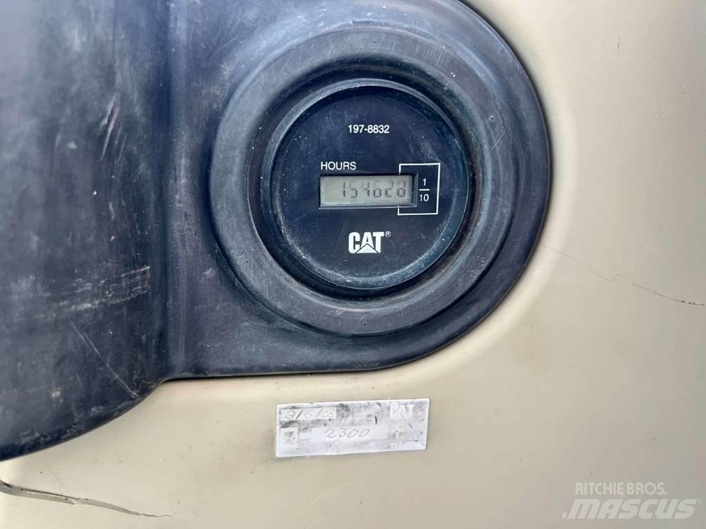 CAT M316C Kolesové rýpadlá