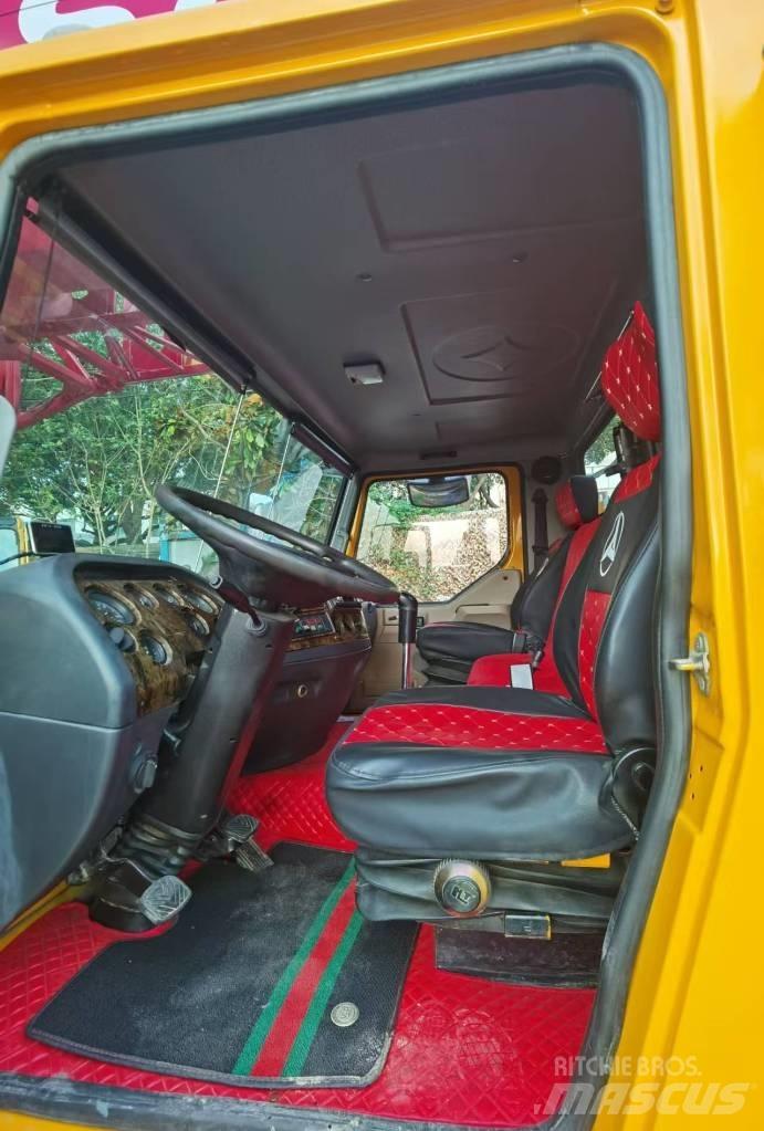 Sany STC750 Kladkostroje, navijaky a stavebné výťahy