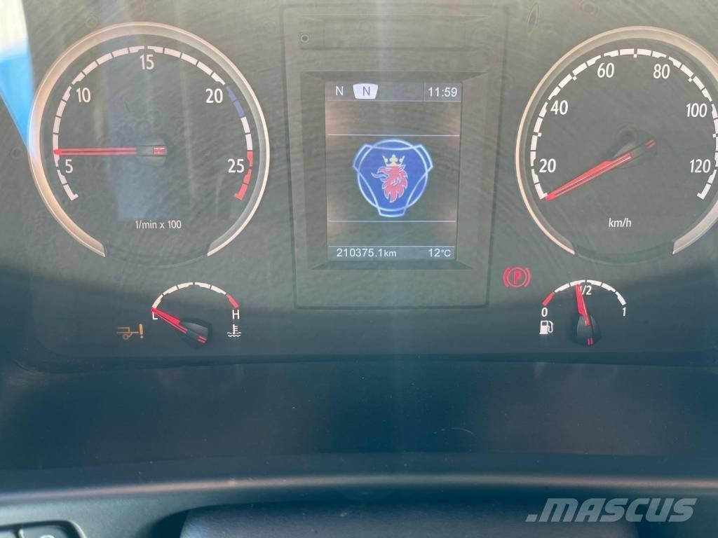 Scania P 230 Skriňová nadstavba