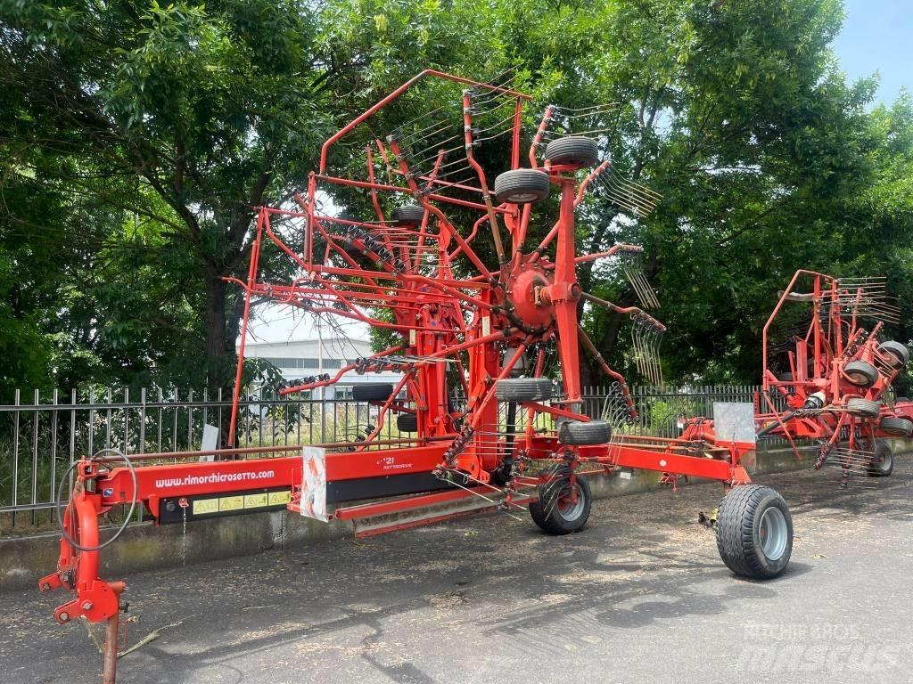 Kuhn GA 8121 Riadkovače