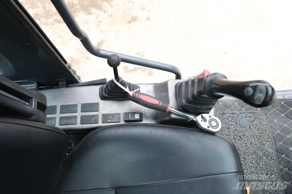 Doosan DX 75-9 C Mini rýpadlá < 7t