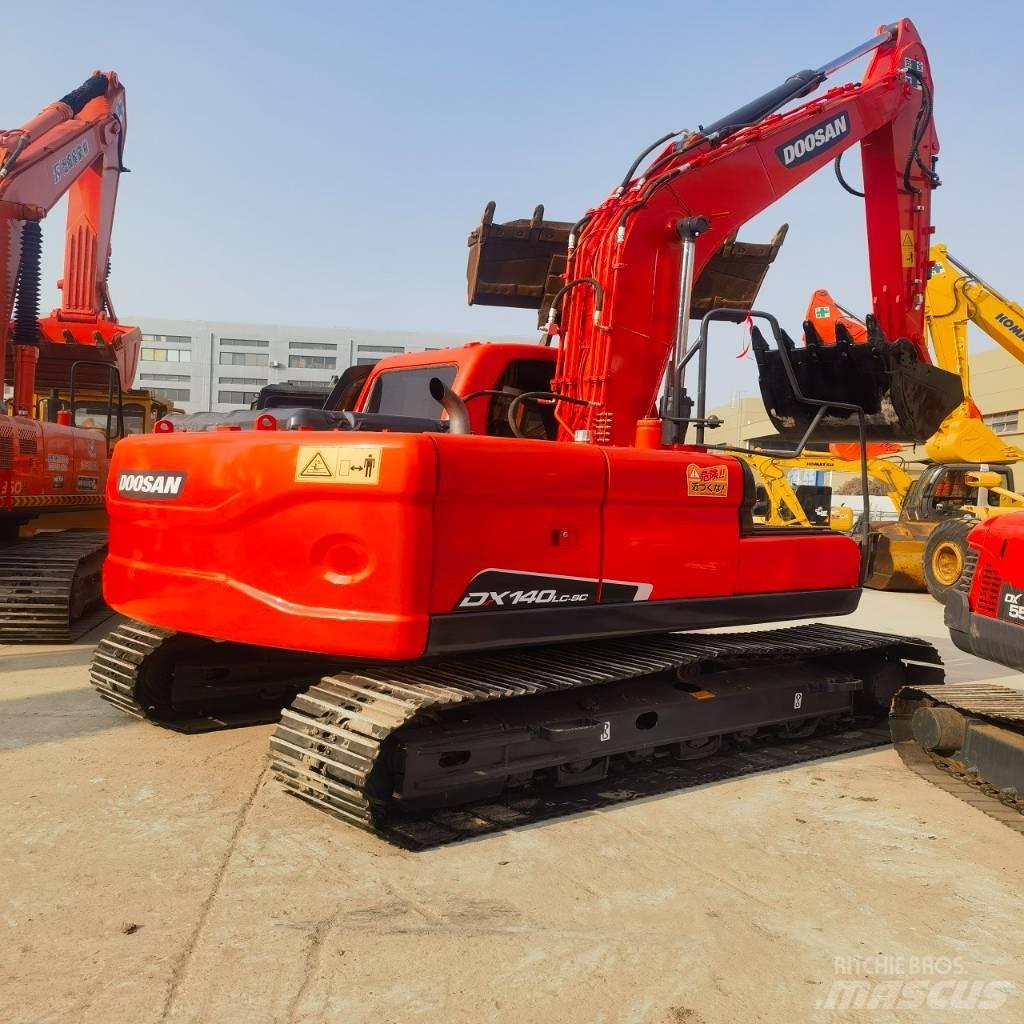 Doosan DX140LC-9C Pásové rýpadlá