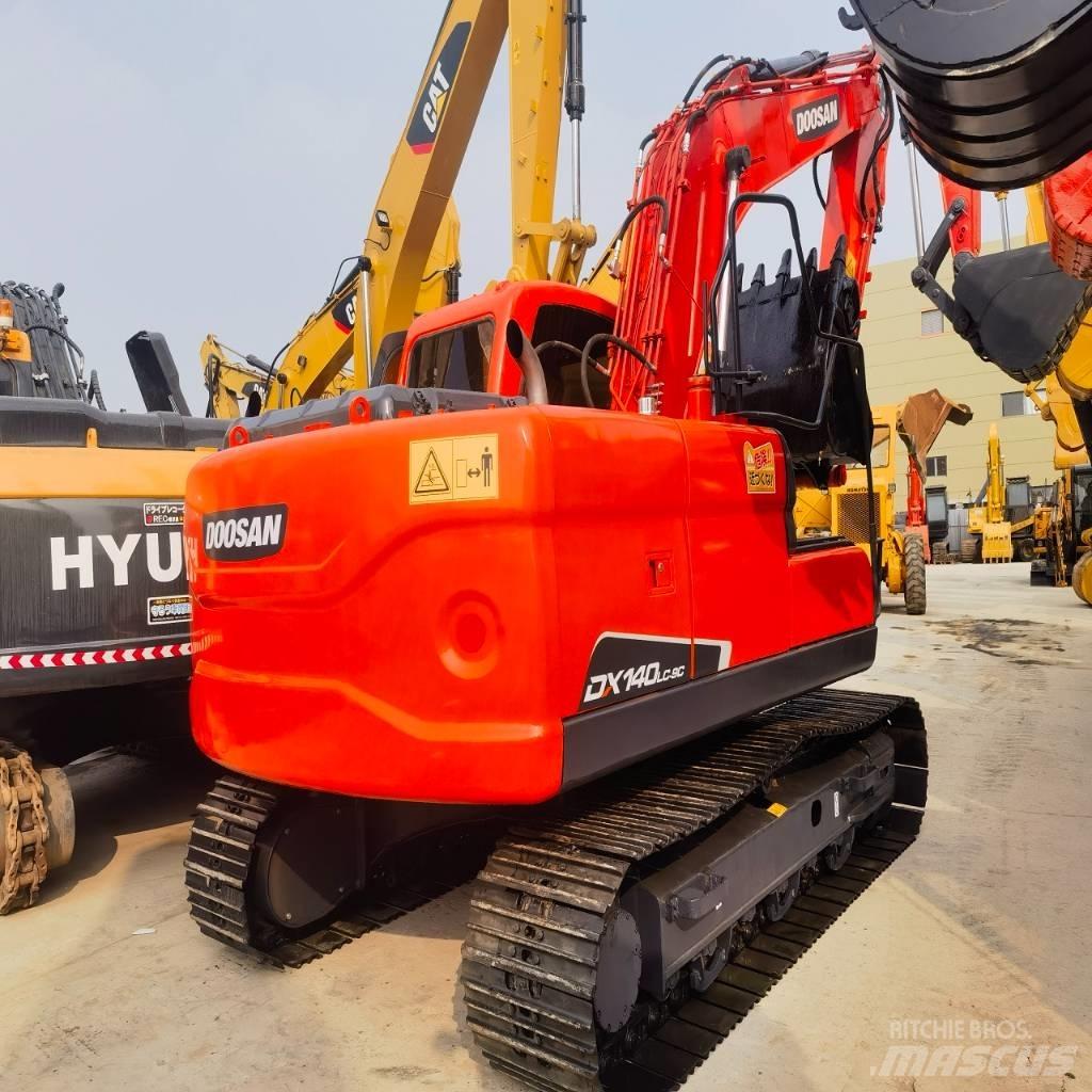 Doosan DX140LC-9C Pásové rýpadlá