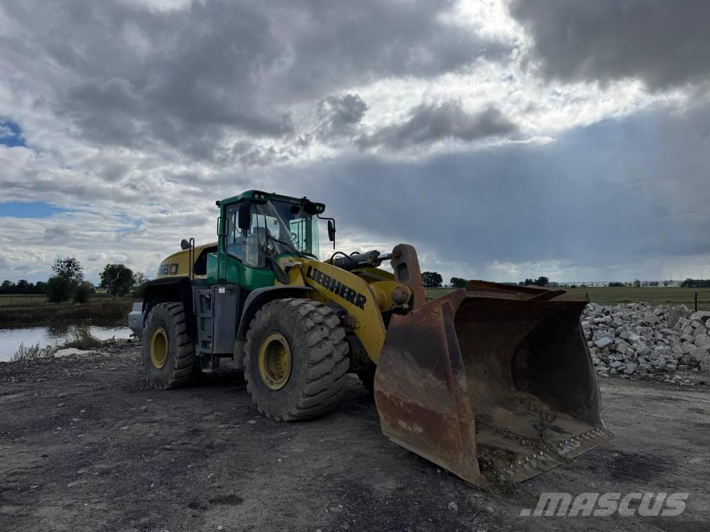 Liebherr 580 Kolesové nakladače