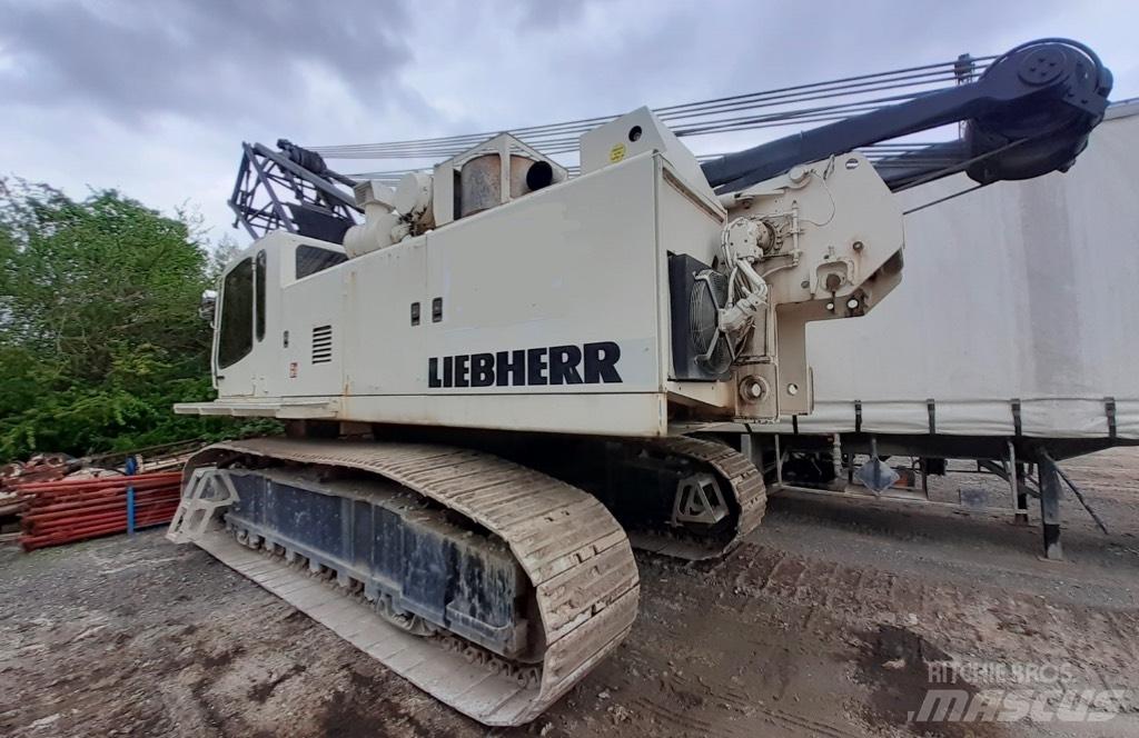 Liebherr HS 853 HD Pásové žeriavy