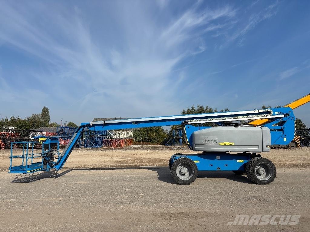 Genie Z 80/60 Kĺbové plošiny