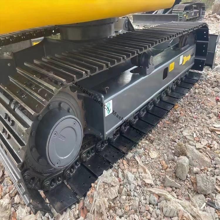 Komatsu 70-8 Pásové rýpadlá