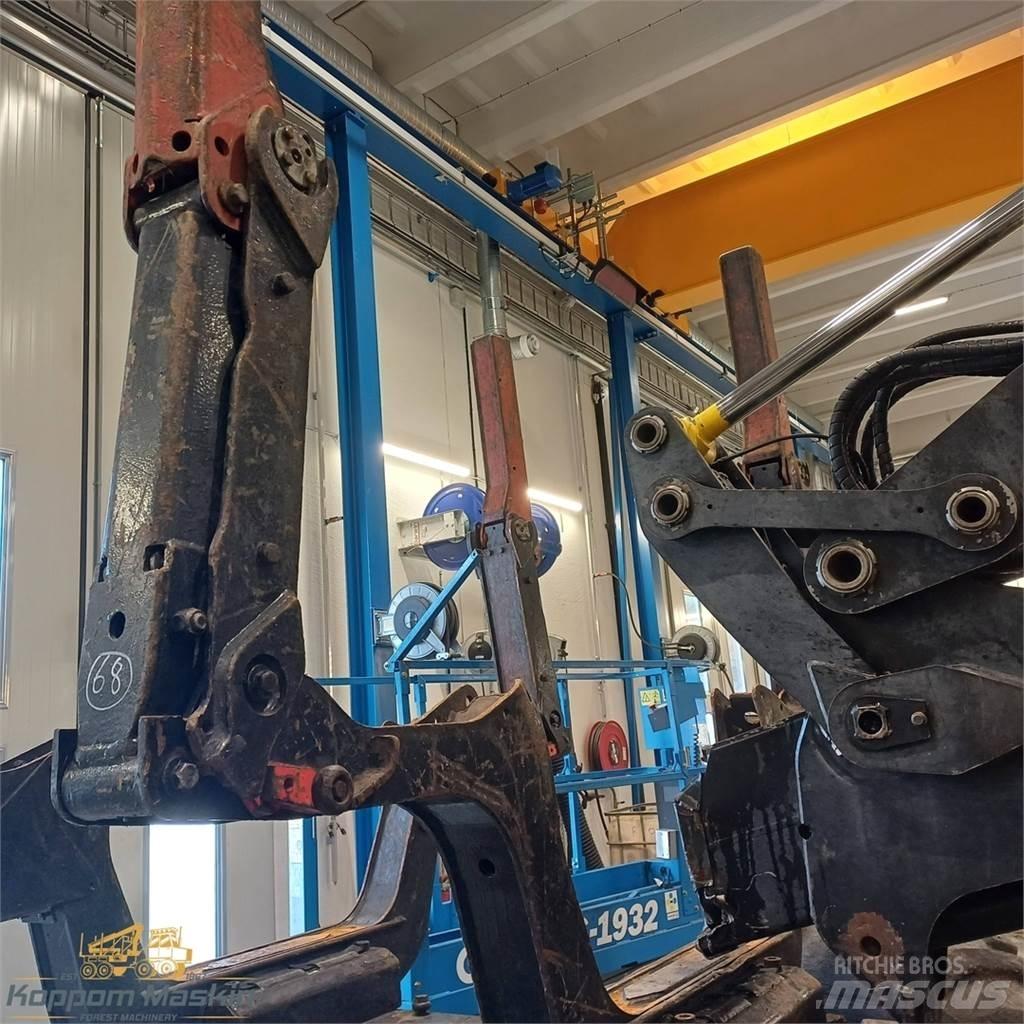 Komatsu 855.1 Ďalšie komponenty