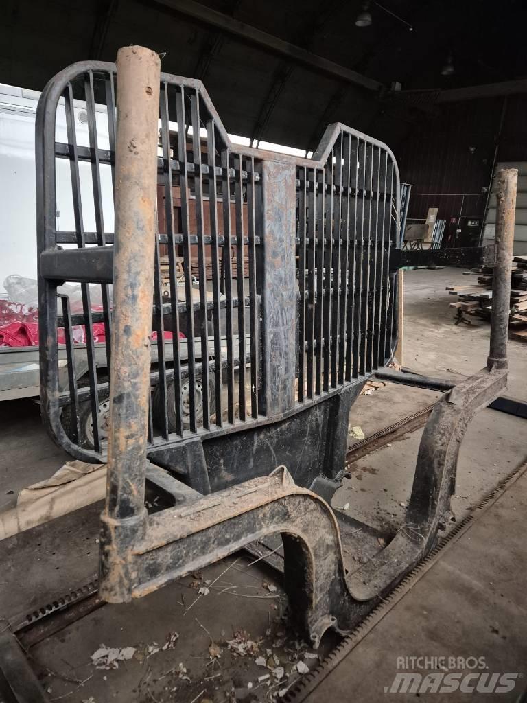 Timberjack 1110 Výložníky a lyžice