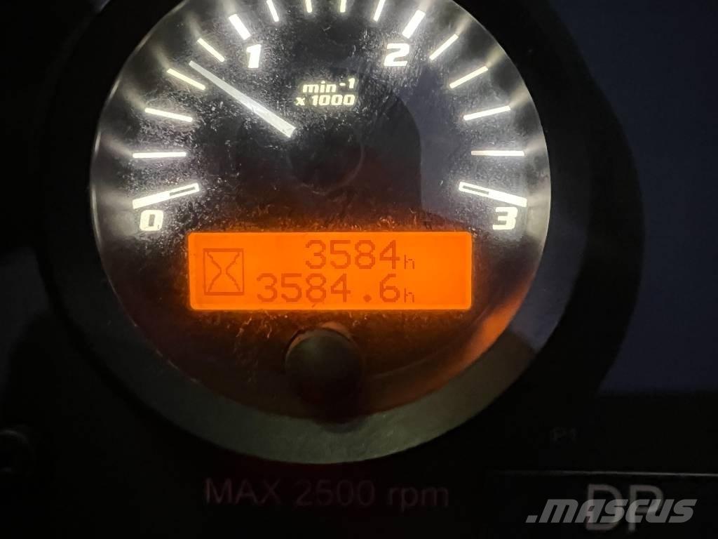 Sandvik DT1130i Tunelové a podzemné banské vŕtačky