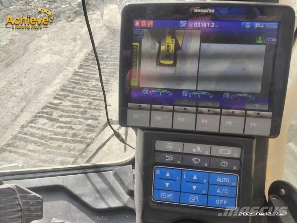 Komatsu PC 1250-11 Pásové rýpadlá