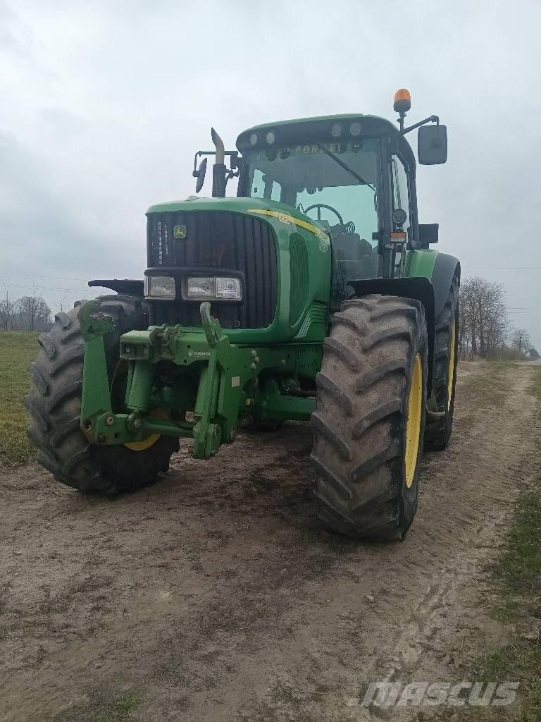 John Deere 6820 AQ Traktory