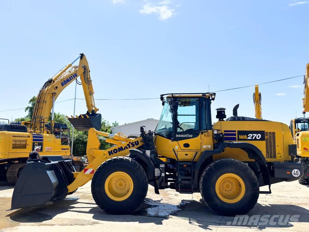 Komatsu WA270-8E0 Kolesové nakladače