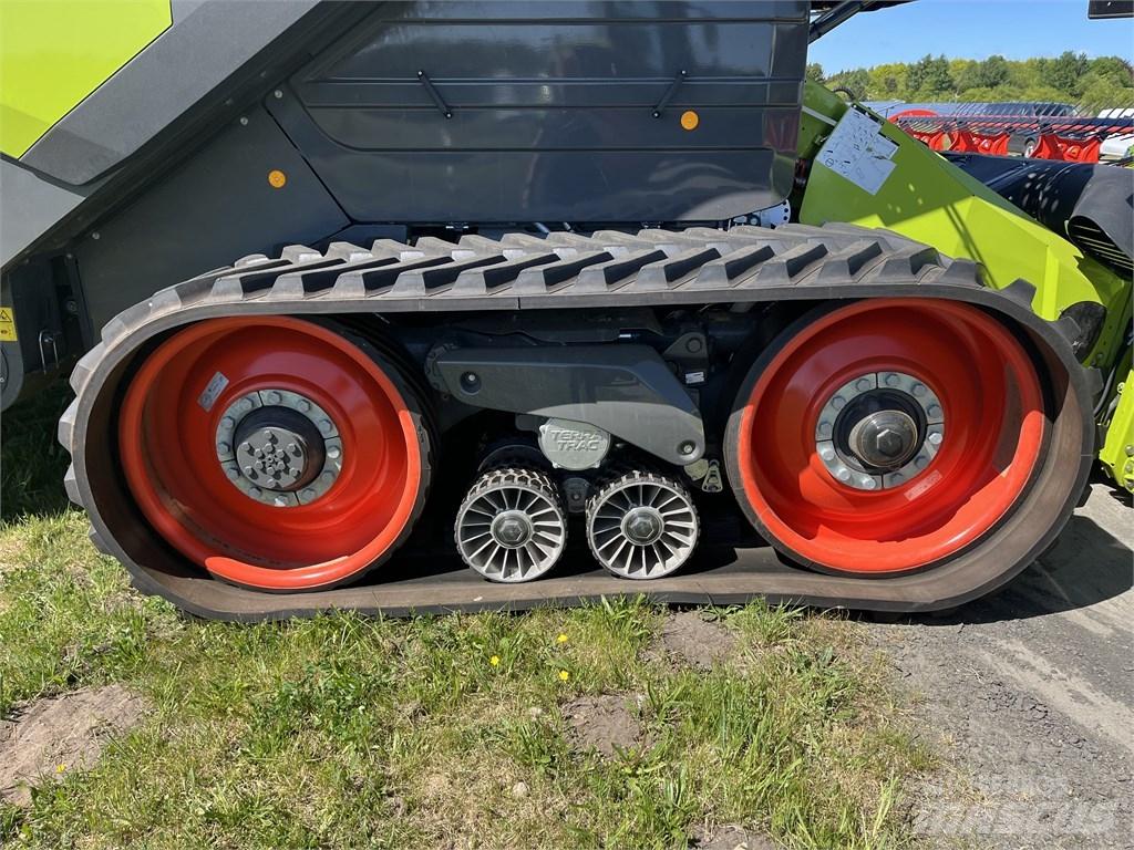 CLAAS Lexion 8700TT Kombinované zberacie stroje